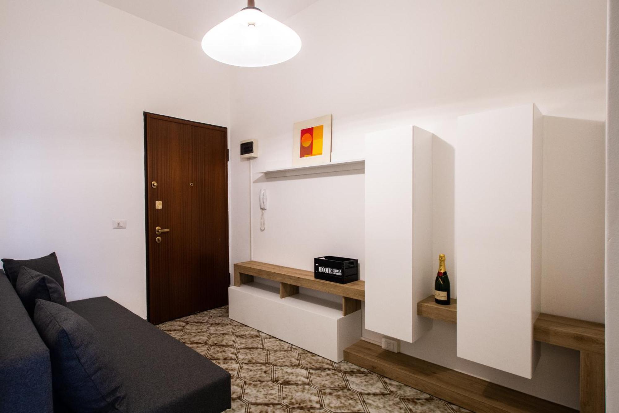Milano-Linate Suite Self Check In & Free Parking Exterior photo